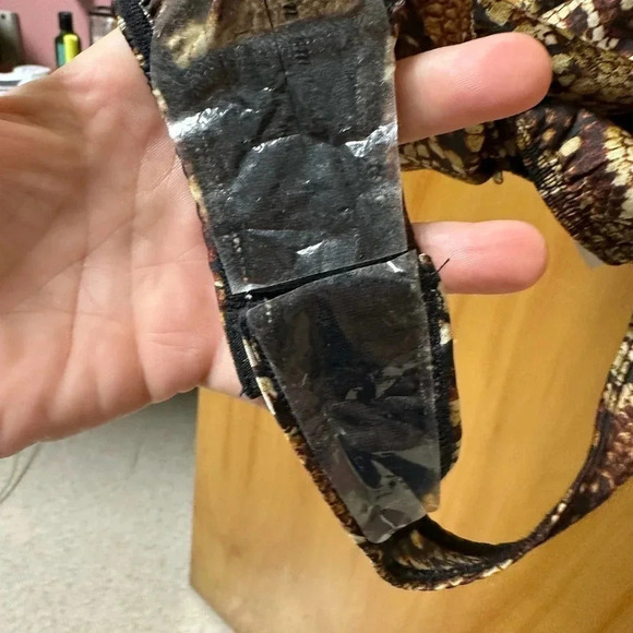 Free People Intimately Snakeskin bodysuit with lace trim. NWOT’s.  Size S/P - Picture 4 of 6